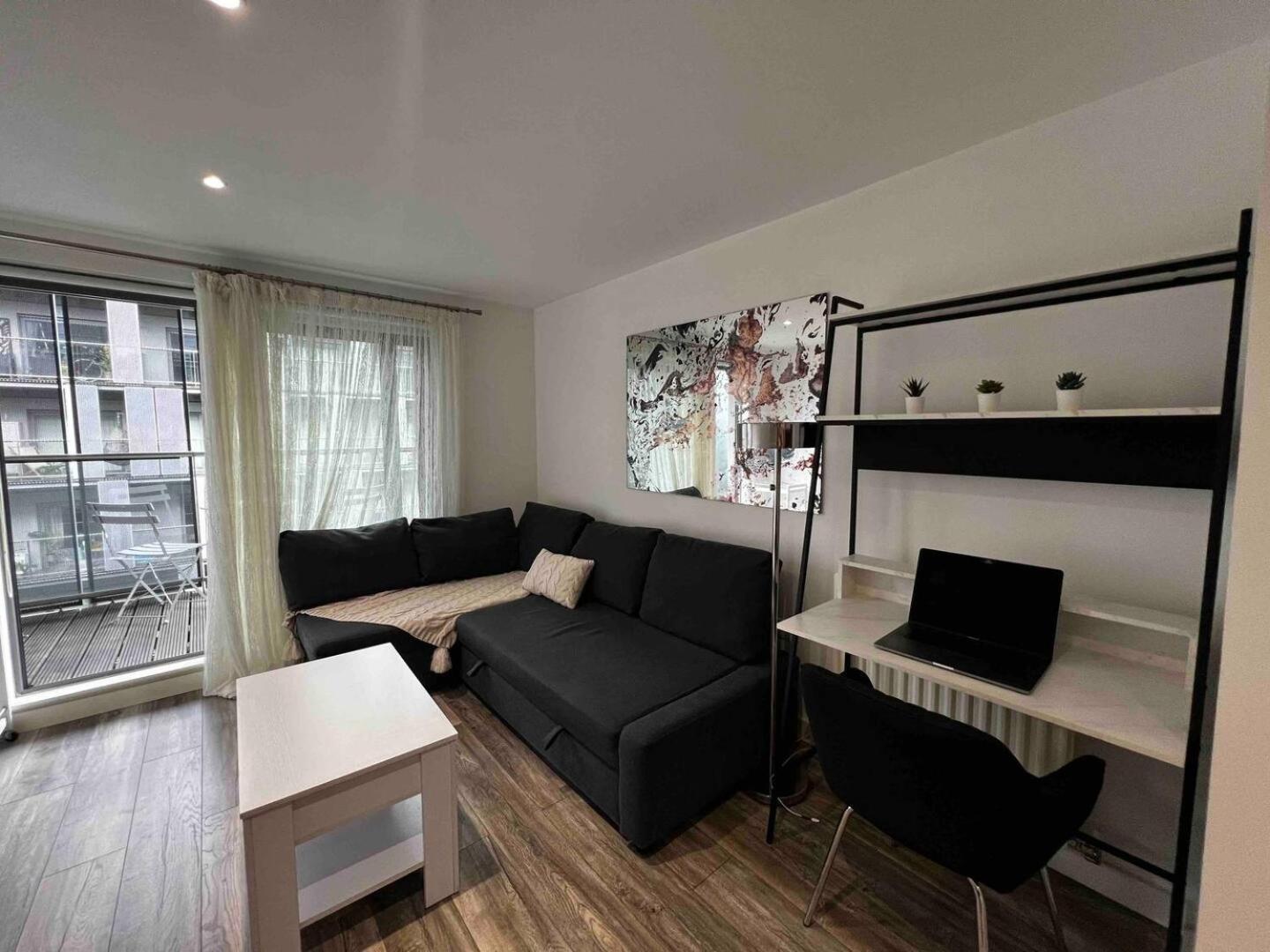Stylish 1-Bed Flat With Sofa-Bed In London Διαμέρισμα Εξωτερικό φωτογραφία
