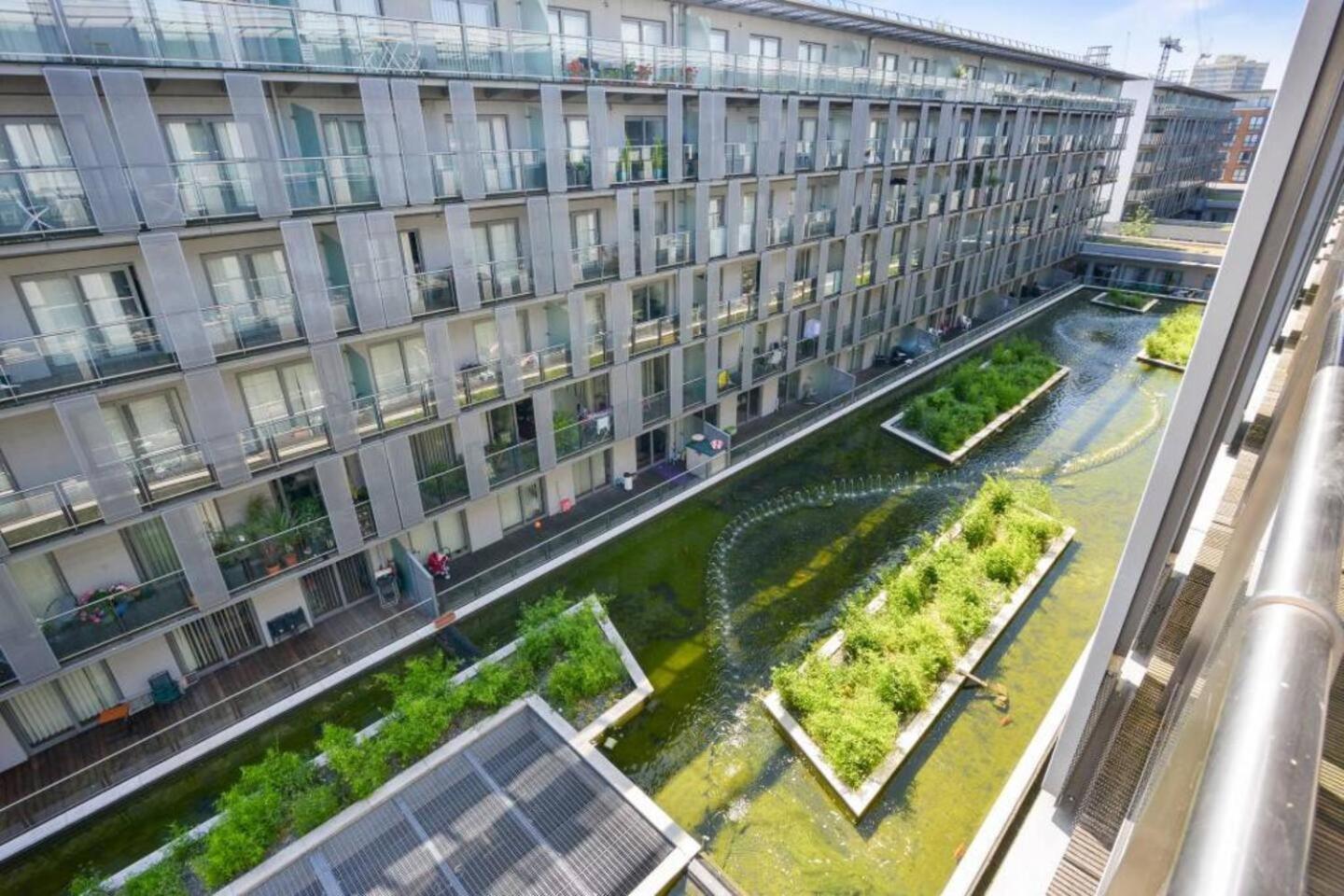 Stylish 1-Bed Flat With Sofa-Bed In London Διαμέρισμα Εξωτερικό φωτογραφία